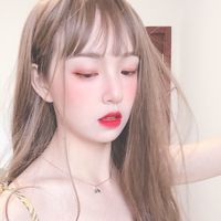 属蛇女带财的微信头像(3)