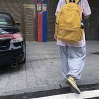 喜欢看书的女生头像(4)