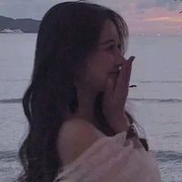电视中的情侣头像