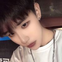 二次元男生诡异头像(17)