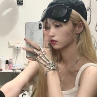 简笔画大全人物女生头像(18)