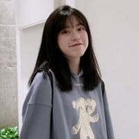 绿色背景唯美女生头像(11)