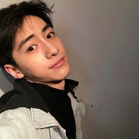 泡面头男生头像(9)