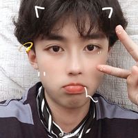 男生头像戴帽子伤感头像背影图片(19)