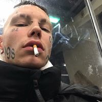 红色个性头图片女生头像欧美(20)