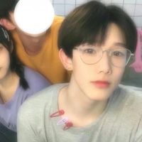 qq情侣头像韩国萌娃