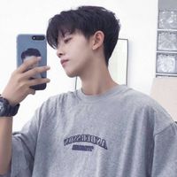 qq男生帅气动态头像(18)