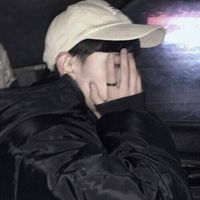 全屏绿色男生头像(2)