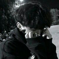 黑灰色微信头像(5)