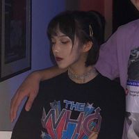 何以琛赵默笙情侣头像