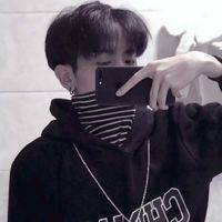用方糖当头像的男生(3)
