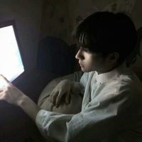素描头像青年男生(20)