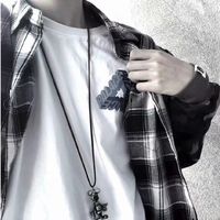 文艺意境超拽男生头像(9)
