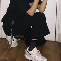 欧美男生开跑车头像(17)