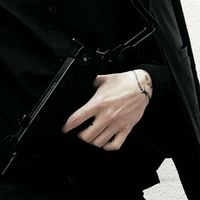2019年男士招财微信头像(12)