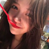 戴着黑色口罩的初中女生头像(18)