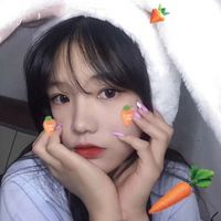 女生头像真人同一个人