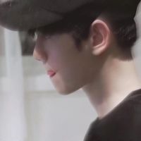 qq头像男生成熟高清(8)