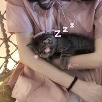 qq短头发头像女生头像(6)