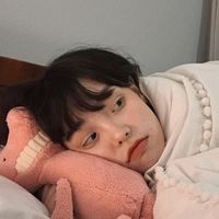 好看的00后女生使用的qq头像(15)