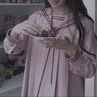 qq头像女生对镜子自拍高清(7)