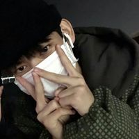 带纹身的男生头像霸气(15)