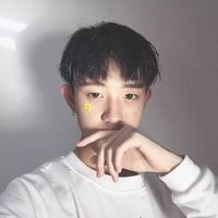 戴帽子男生微信头像背影头像图片(18)