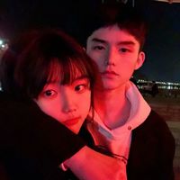 求qq情侣头像一左一右霸气(20)