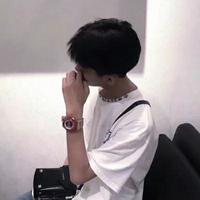 冷酷成熟的男生头像图片