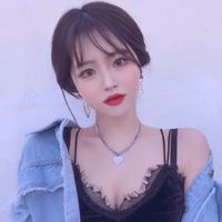 美女戴眼镜微信头像真实照片(3)