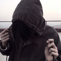 qq男生头部灰色头像(19)