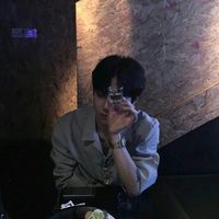 头像男生歪脖(19)