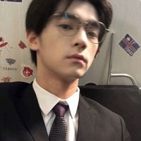 颓废男生头像戴帽子(13)