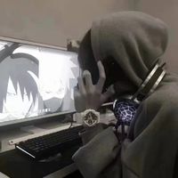 粉色头像男生三人
