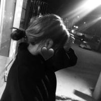 女生清纯闺蜜头像背影图片(18)
