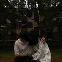 黄颜色情侣头像真人(15)