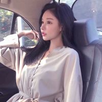q友乐园女生头像半身(12)