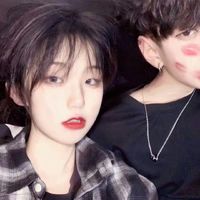 男女情侣头像 一人一张图片(8)