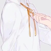 情侣头像一个女孩手里拿着手机(11)