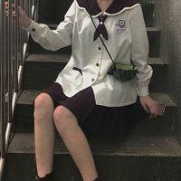 qq头像女生全身长腿短发