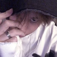 用自己黑白照片做头像的男生(4)