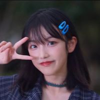 女生头像灰色系伤感高清