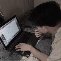 qq男生头像黑色当嘴(8)