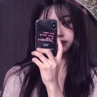 灰色头像女生抱猫(14)