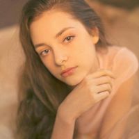 带血的女生头像(17)