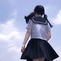 女生抱娃娃的头像图片大全(6)