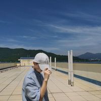 带头套的头像男生(19)