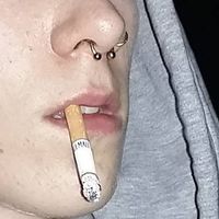 为什么男生qq头像用女的(2)
