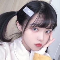 二次元图片女生笑脸微信头像图片(13)