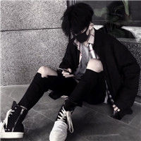 带白色口罩的男生头像(20)